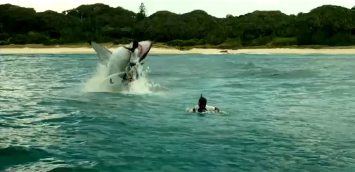 New FULL Trailer for ‘The Shallows’