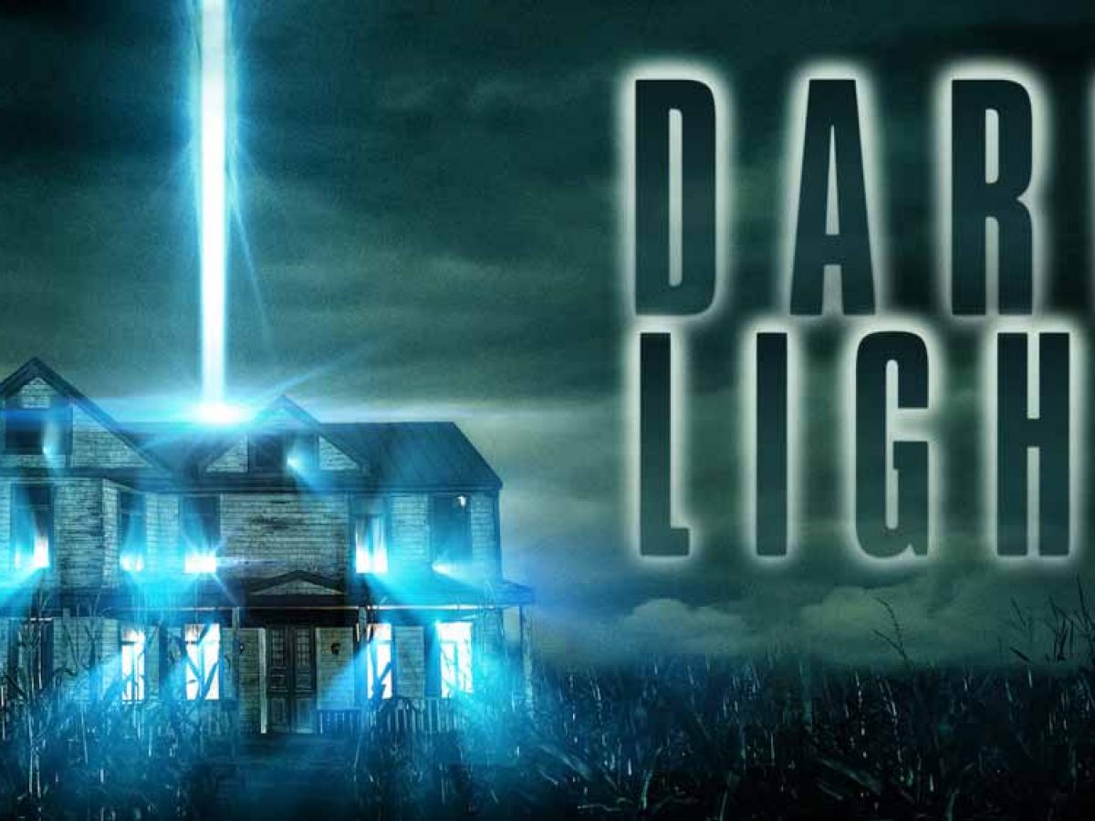 Dark Light Review Netflix Horror Sci Fi Thriller Heaven Of Horror