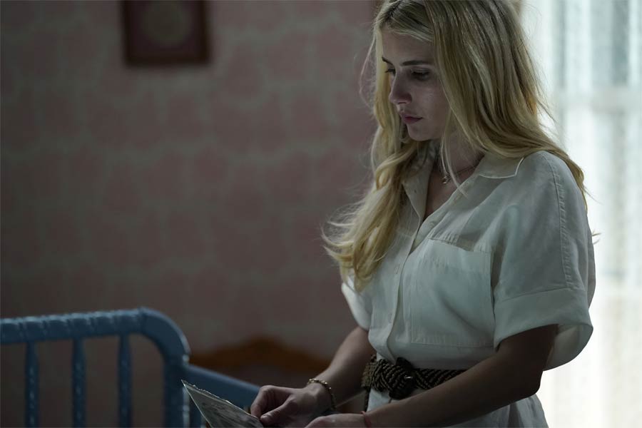 Abandoned (2022) – Review | Horror | Emma Roberts
