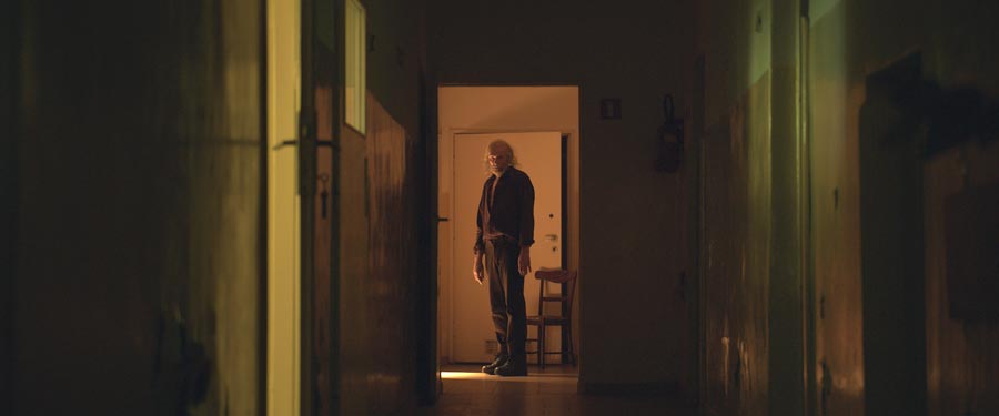 Old People (2022) – Review | Netflix Horror
